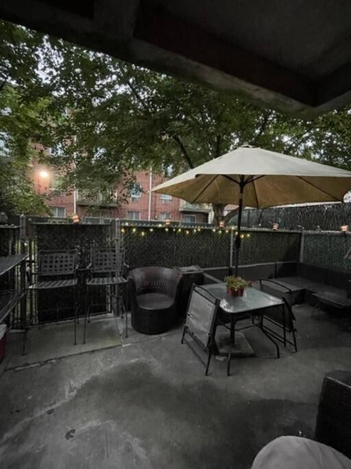 Brooklyn Luxury Spring Retreat With Private Outdoor Space New York City Exterior photo