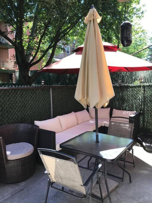 Brooklyn Luxury Spring Retreat With Private Outdoor Space New York City Exterior photo
